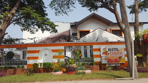 Nuts About Cakes Lekki, 33 Fola Osibo Rd, Eti-Osa, Lekki, Nigeria, Campground, state Lagos