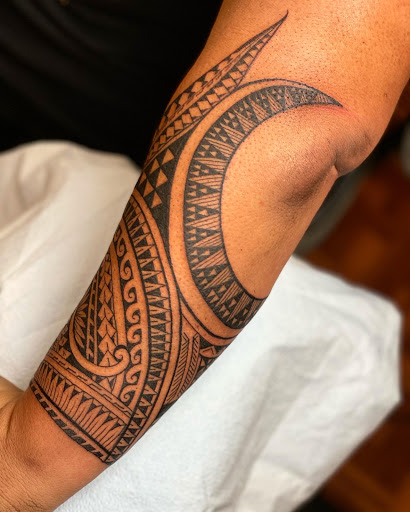 Tattoo Shop «Earthbound Tattoo», reviews and photos, 490 Orange Ave, Sand City, CA 93955, USA