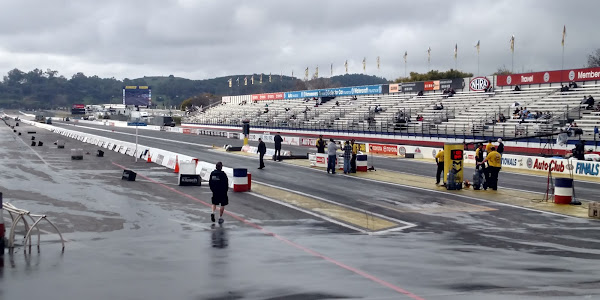 In-N-Out Burger Pomona Dragstrip