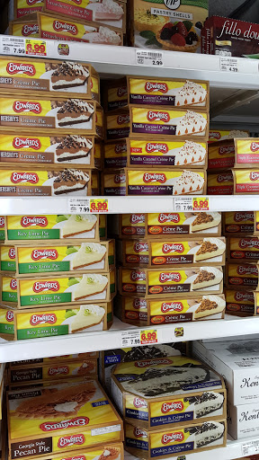 Grocery Store «Kroger», reviews and photos, 1905 N Jackson St #500, Tullahoma, TN 37388, USA