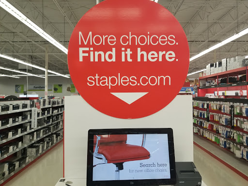Office Supply Store «Staples», reviews and photos, 11806 Bruce B Downs Blvd, Tampa, FL 33612, USA