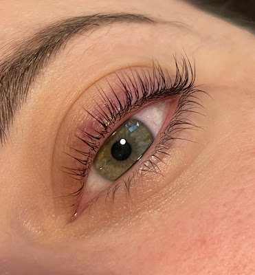 Oko l'Atelier Cils & Sourcils à Paris