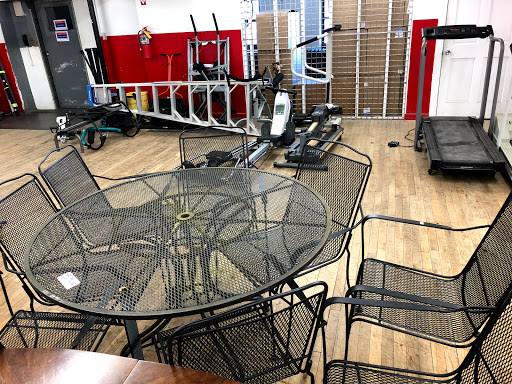 Thrift Store «Village Discount Outlet Store 09», reviews and photos, 4020 W 26th St, Chicago, IL 60623, USA