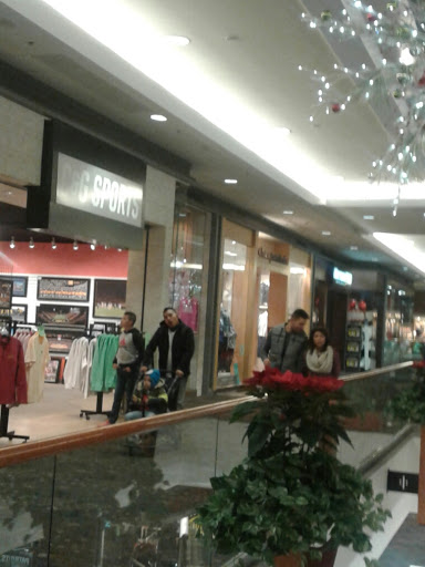 Shopping Mall «Valley West Mall», reviews and photos, 1551 Valley W Dr, West Des Moines, IA 50266, USA