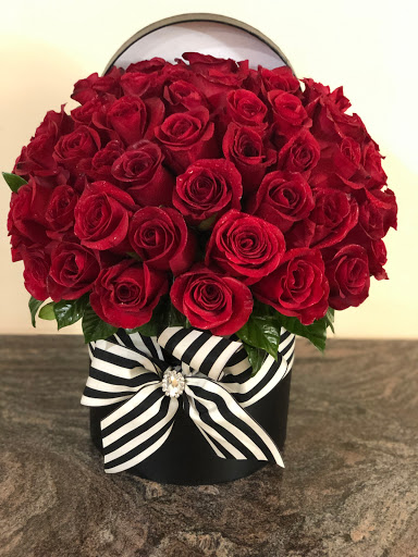 Florist «Fleur De Lis Florists», reviews and photos, 6588 Quinton Ln, Tujunga, CA 91042, USA