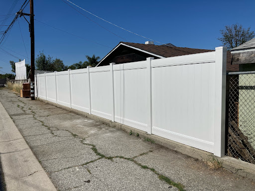 Fence contractor Long Beach