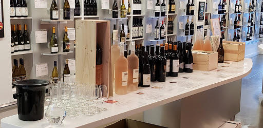 Wine Store «winestore. Southpark», reviews and photos, 720 Gov Morrison St #150, Charlotte, NC 28211, USA