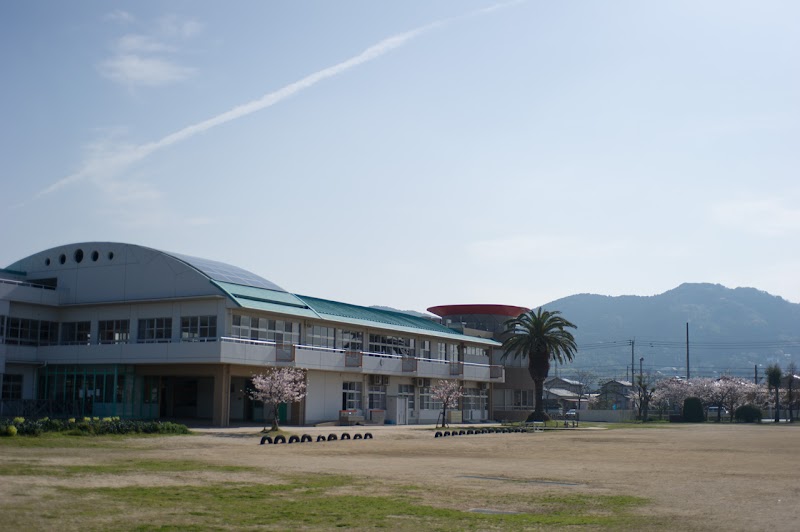 津屋崎小学校
