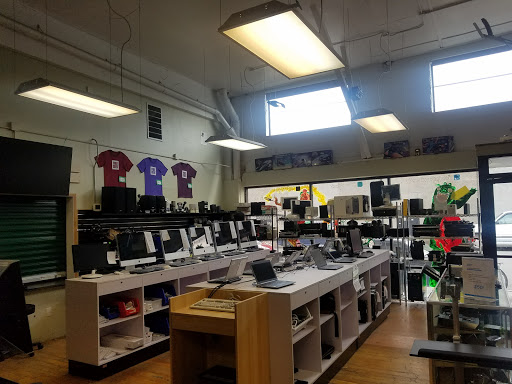 Non-Profit Organization «Free Geek Thrift Store», reviews and photos, 1731 SE 10th Ave, Portland, OR 97214, USA