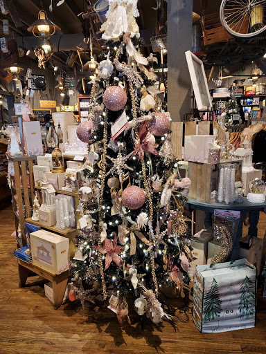 American Restaurant «Cracker Barrel Old Country Store», reviews and photos, 970 W Pointe Ct, Lithia Springs, GA 30122, USA