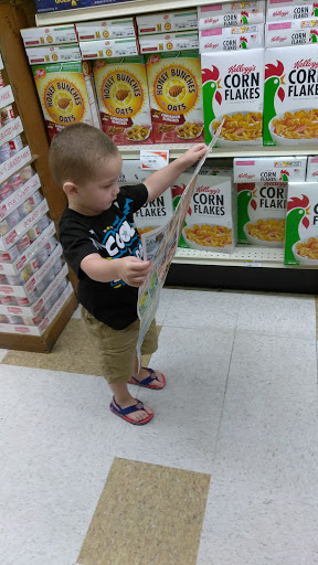 Supermarket «Fine Fare Supermarket», reviews and photos, 200 W Buttonwood St, Reading, PA 19601, USA