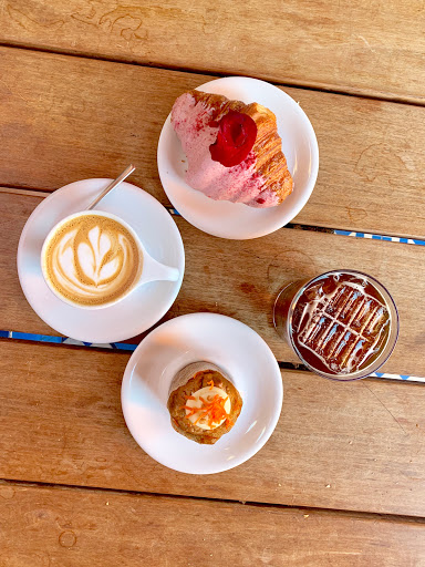 Coffee Shop «Intelligentsia Coffee Silver Lake Coffeebar», reviews and photos, 3922 Sunset Blvd, Los Angeles, CA 90029, USA