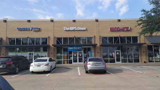 Shipping and Mailing Service «The UPS Store», reviews and photos, 5435 N Garland Ave #140, Garland, TX 75040, USA