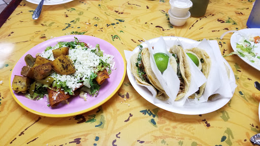 Grocery Store «El Pueblo Mexican Grocery», reviews and photos, 7124 Aloma Ave, Winter Park, FL 32792, USA