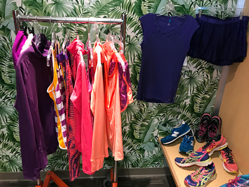 Thrift Store «Arcs Value Village Thrift Store & Donation Center», reviews and photos