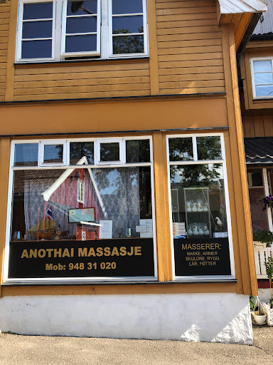 Anothai massasje Phoyaem