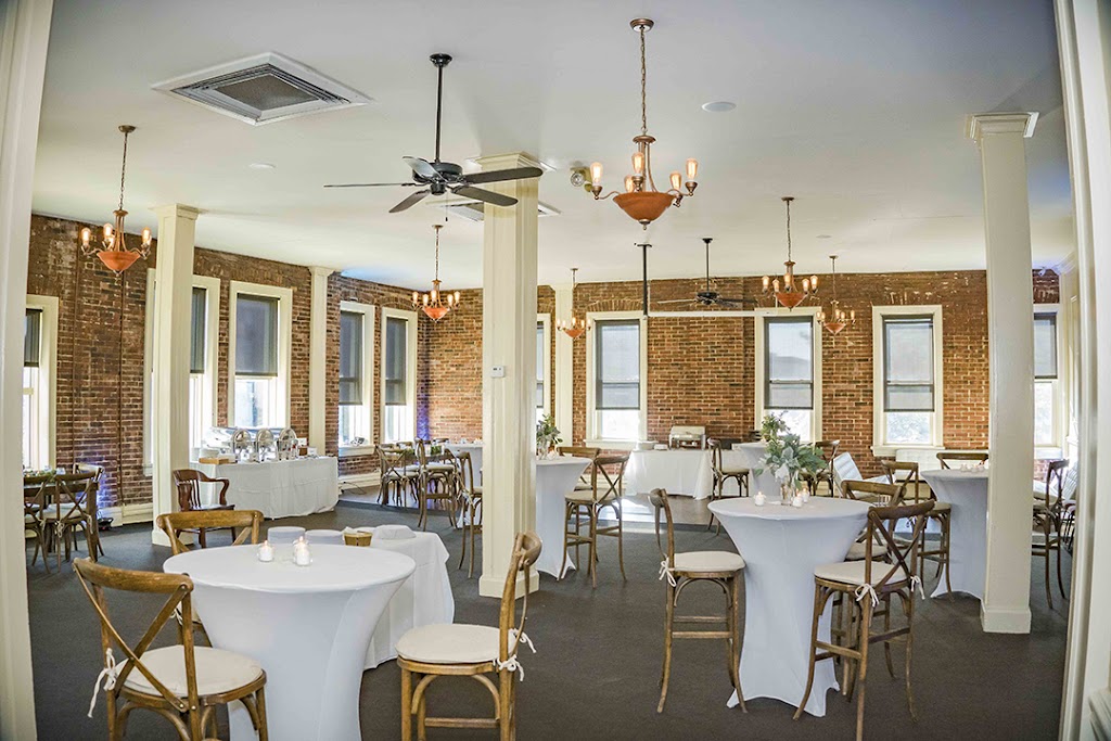 Epiphany Farms Restaurant 61701