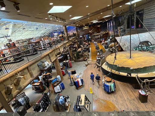 Sporting Goods Store «Bass Pro Shops», reviews and photos, 8200 Dean Martin Dr, Las Vegas, NV 89139, USA