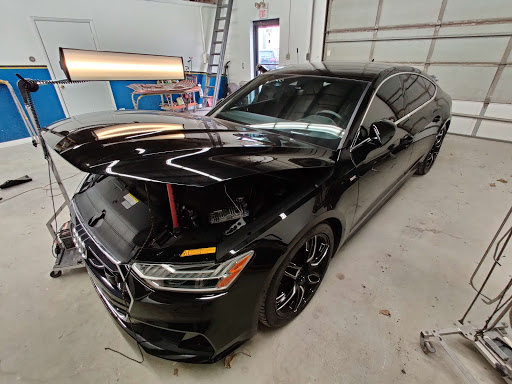 Auto Body Shop «Pro Paintless Dent Repair & Auto Body», reviews and photos, 570 Power Dr, East Dundee, IL 60118, USA
