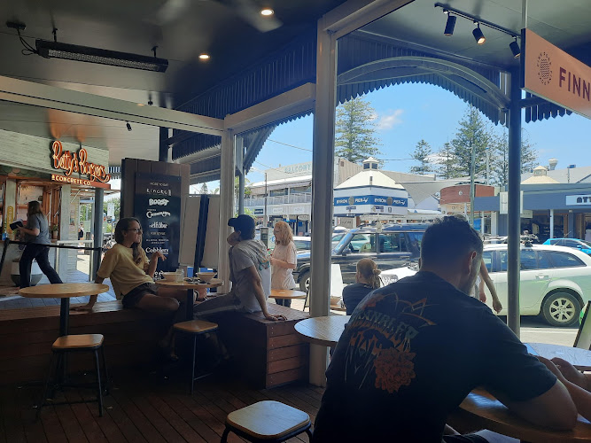 Betty's Burgers
