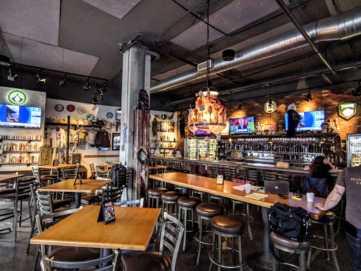 Beerhead Bar & Eatery