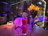 neuf cafe