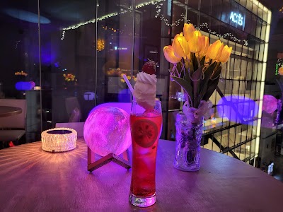 neuf cafe