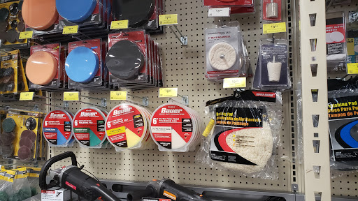 Hardware Store «Harbor Freight Tools», reviews and photos, 4600 Stadium Dr, Kalamazoo, MI 49008, USA