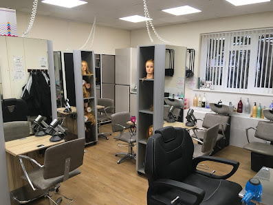 Partners 4 Training Ltd 2, Partners 4 Training Ltd, Falmer Court, London Rd, Uckfield TN22 1HN, United Kingdom