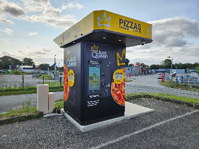 Just Queen - Distributeur de pizzas à Locminé