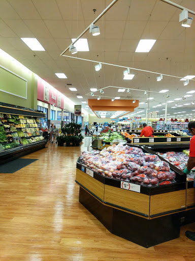 Grocery Store «Winn-Dixie», reviews and photos, 701 E Main St, Prattville, AL 36067, USA