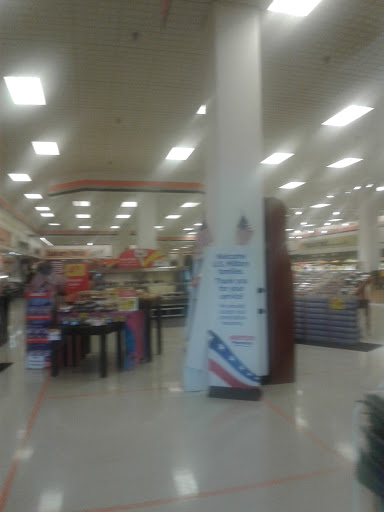 Grocery Store «Shoppers», reviews and photos, 6200 Little River Turnpike, Alexandria, VA 22312, USA