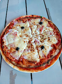 Plats et boissons du Pizzeria Ledenon Pizza - n°8