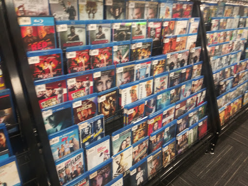 Video Game Store «Disc Replay Sterling Heights», reviews and photos, 44797 Schoenherr Rd, Sterling Heights, MI 48313, USA