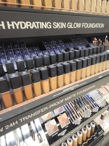 Cosmetics Store «SEPHORA», reviews and photos, 7479 N Kendall Dr, Miami, FL 33156, USA
