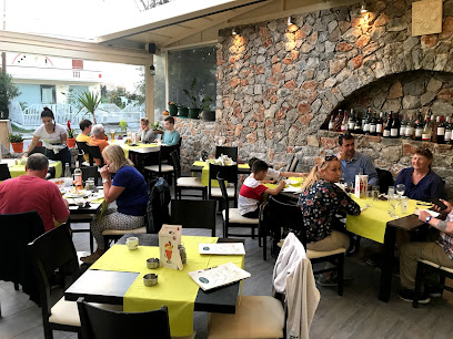 Angelos Restaurant - Nearchou 426, Agii Apostolus 731 34, Greece