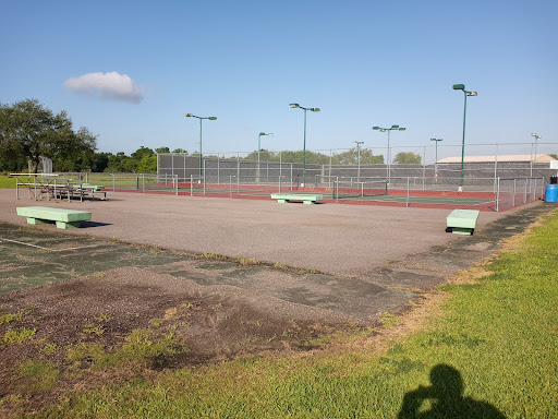 Nassau Bay Tennis Courts