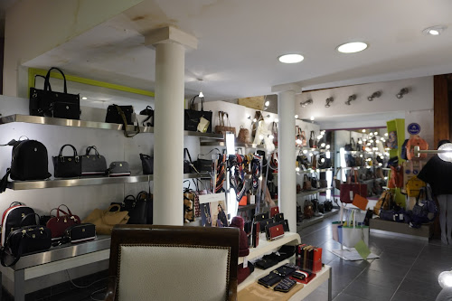 Magasin de maroquinerie Florence Maroquinerie Saint-Omer