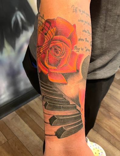 Explore free bird tattoo ideas, creative tattoo ideas in Clarksville, available at Dark Raine Tattoo