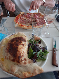 Calzone du Restaurant italien Monica - Le Clan des Mamma La Baule - Restaurant de plage à La Baule-Escoublac - n°12