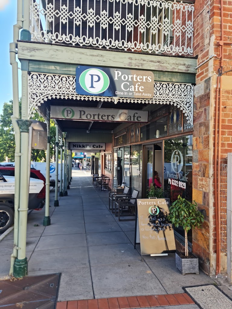 Porters Cafe 2795