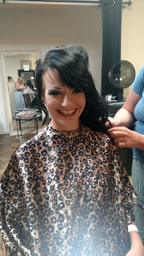 Beauty Salon «Oceans Edge Salon & Spa», reviews and photos, 818 Surfside Dr, Surfside Beach, SC 29575, USA