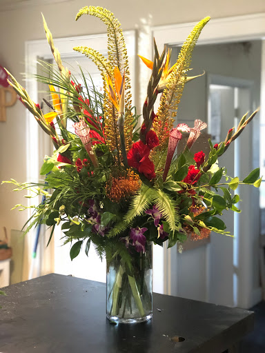 Florist «Petals & Vines», reviews and photos, 410 Main St E, Monmouth, OR 97361, USA