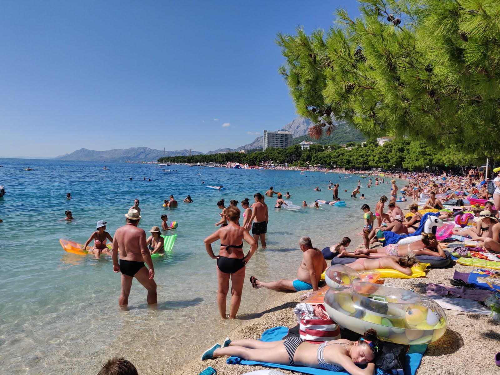 Fotografie cu Plaja Gradska - locul popular printre cunoscătorii de relaxare
