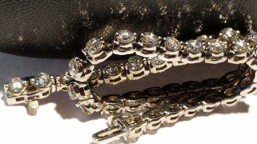 Pawn Shop «Pawn Shop of Babylon», reviews and photos, 366 Little East Neck Rd N, West Babylon, NY 11704, USA