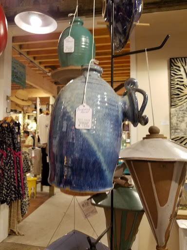 Shopping Mall «West End Garage, Cape May», reviews and photos, 484 W Perry St, Cape May, NJ 08204, USA