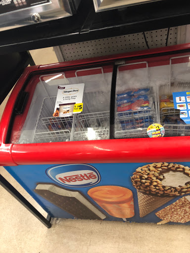 Home Goods Store «Dollar General», reviews and photos, 3427 Hillsborough Rd, Durham, NC 27705, USA