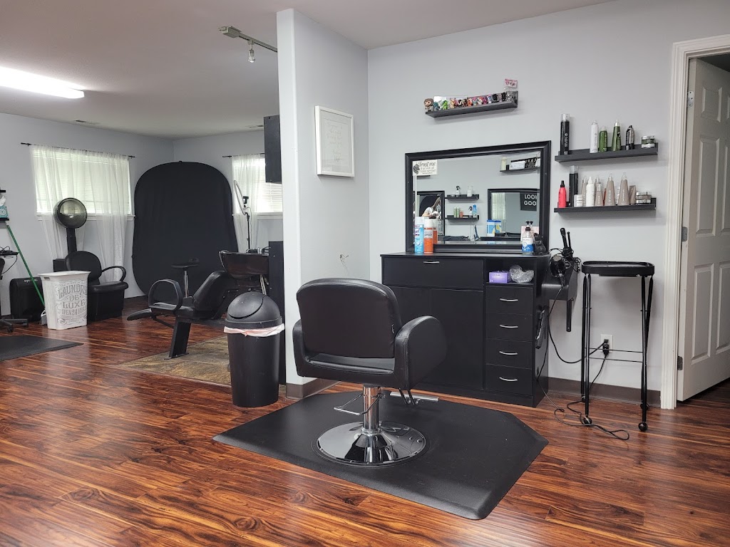 Studio B 98501