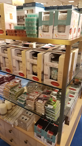 Department Store «Von Maur», reviews and photos, 1530 Polaris Pkwy, Columbus, OH 43240, USA