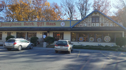 Penna Dutch Gift Haus, 93 Roadside Dr, Shartlesville, PA 19554, USA, 